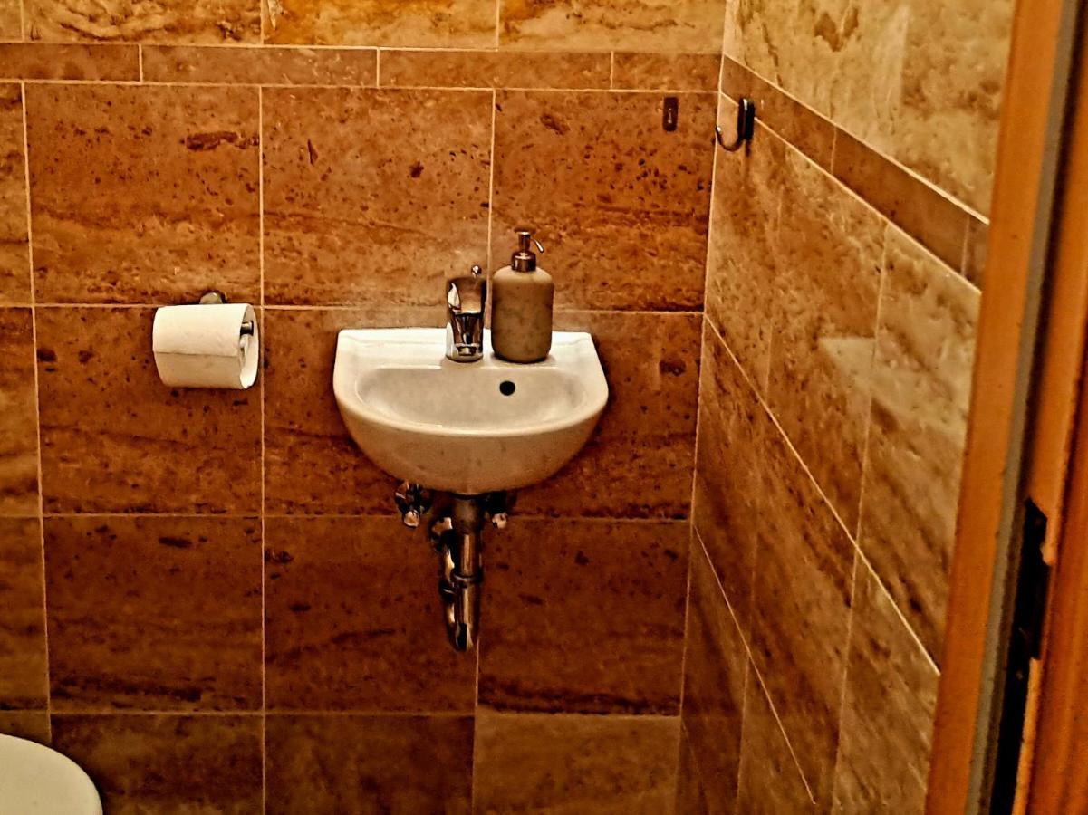Szimpla Exclusive Apartment Budapest Esterno foto